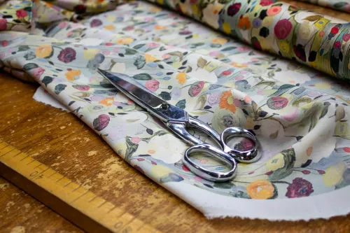 Upcycling: Aus Tischläufern stylische Platzsets machen