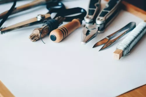 Upcycling alter Werkzeuge zu faszinierender Werkzeug Kunst